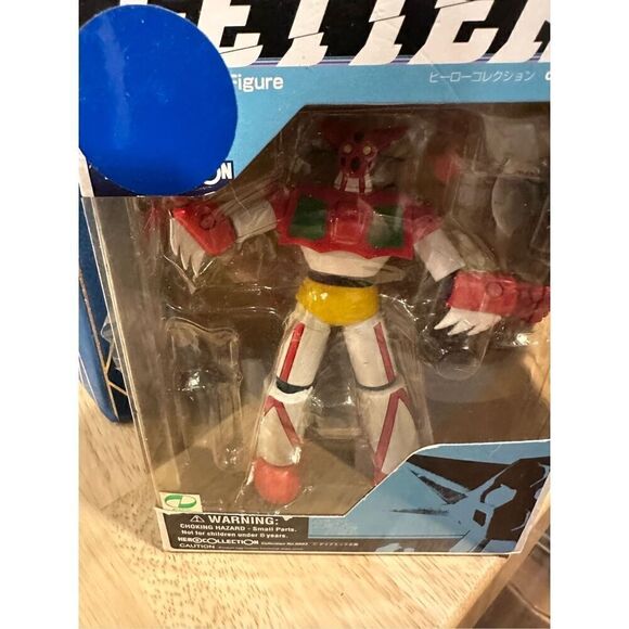 Bandai Hero Collection GETTER 1 Action Figure BANDAI Damaged Box - Picture 8 of 8